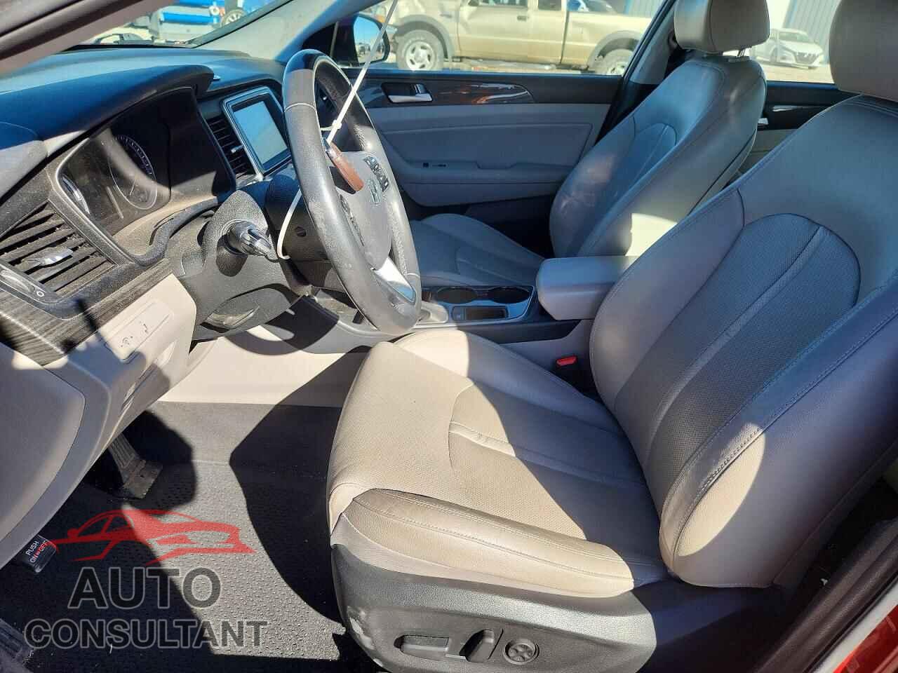 HYUNDAI SONATA 2018 - KMHE34L33JA085627