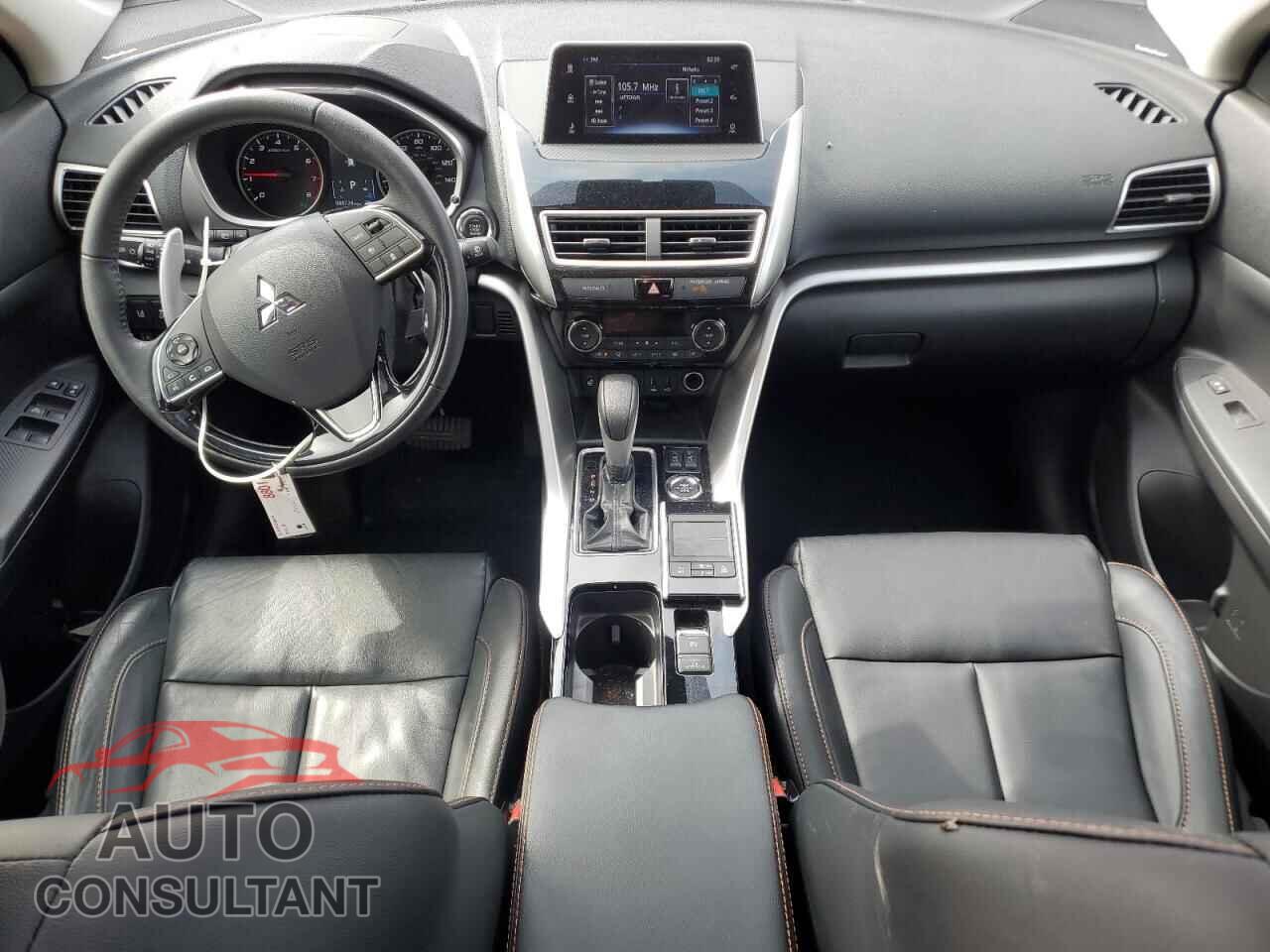 MITSUBISHI ECLIPSE 2018 - JA4AT5AA4JZ045739
