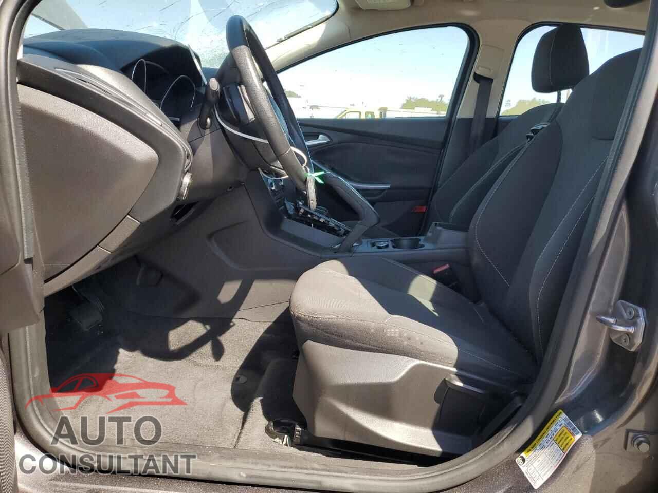 FORD FOCUS 2012 - 1FAHP3J29CL268036
