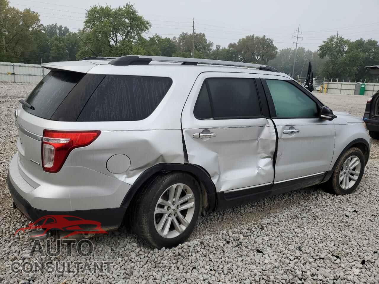 FORD EXPLORER 2013 - 1FM5K7D80DGC19137