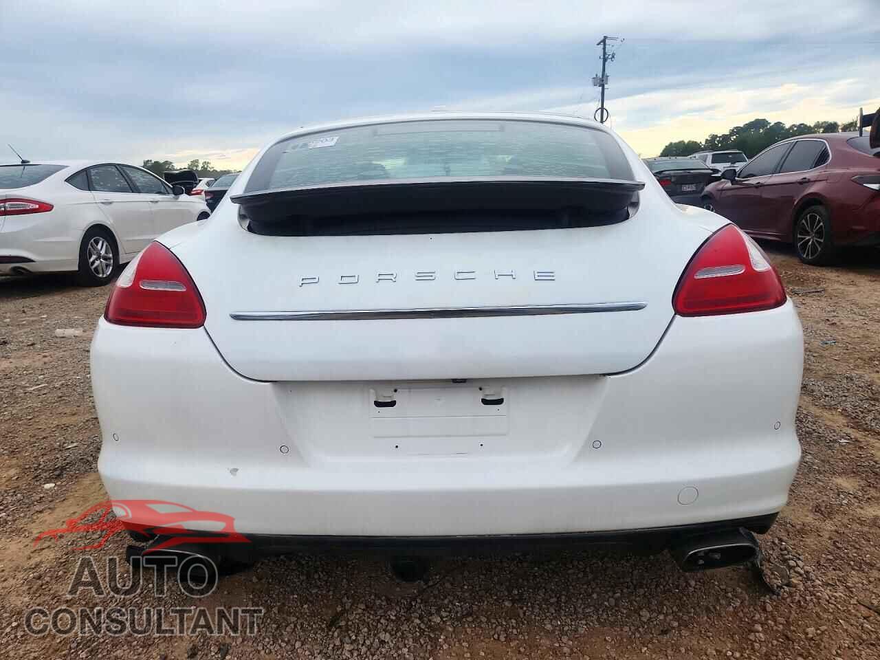 PORSCHE PANAMERA 2012 - WP0AA2A70CL072876