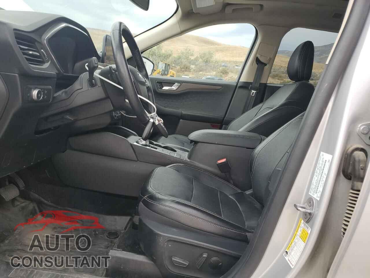 FORD ESCAPE 2020 - 1FMCU9J92LUA79537