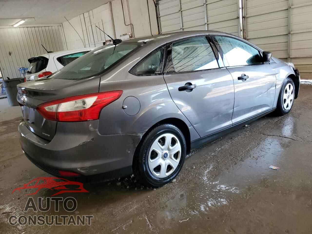 FORD FOCUS 2013 - 1FADP3E27DL333072