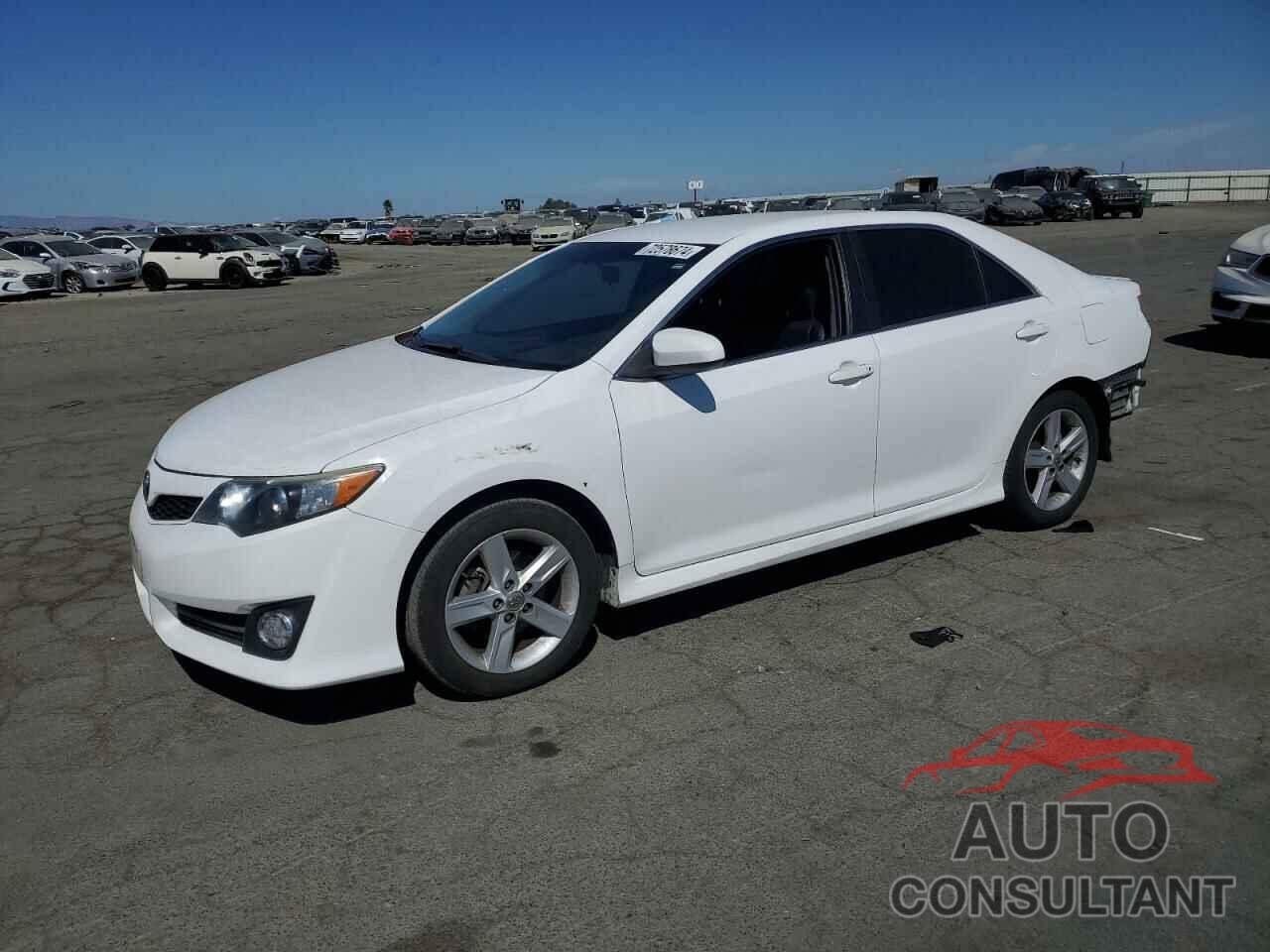 TOYOTA CAMRY 2014 - 4T1BF1FK3EU850769