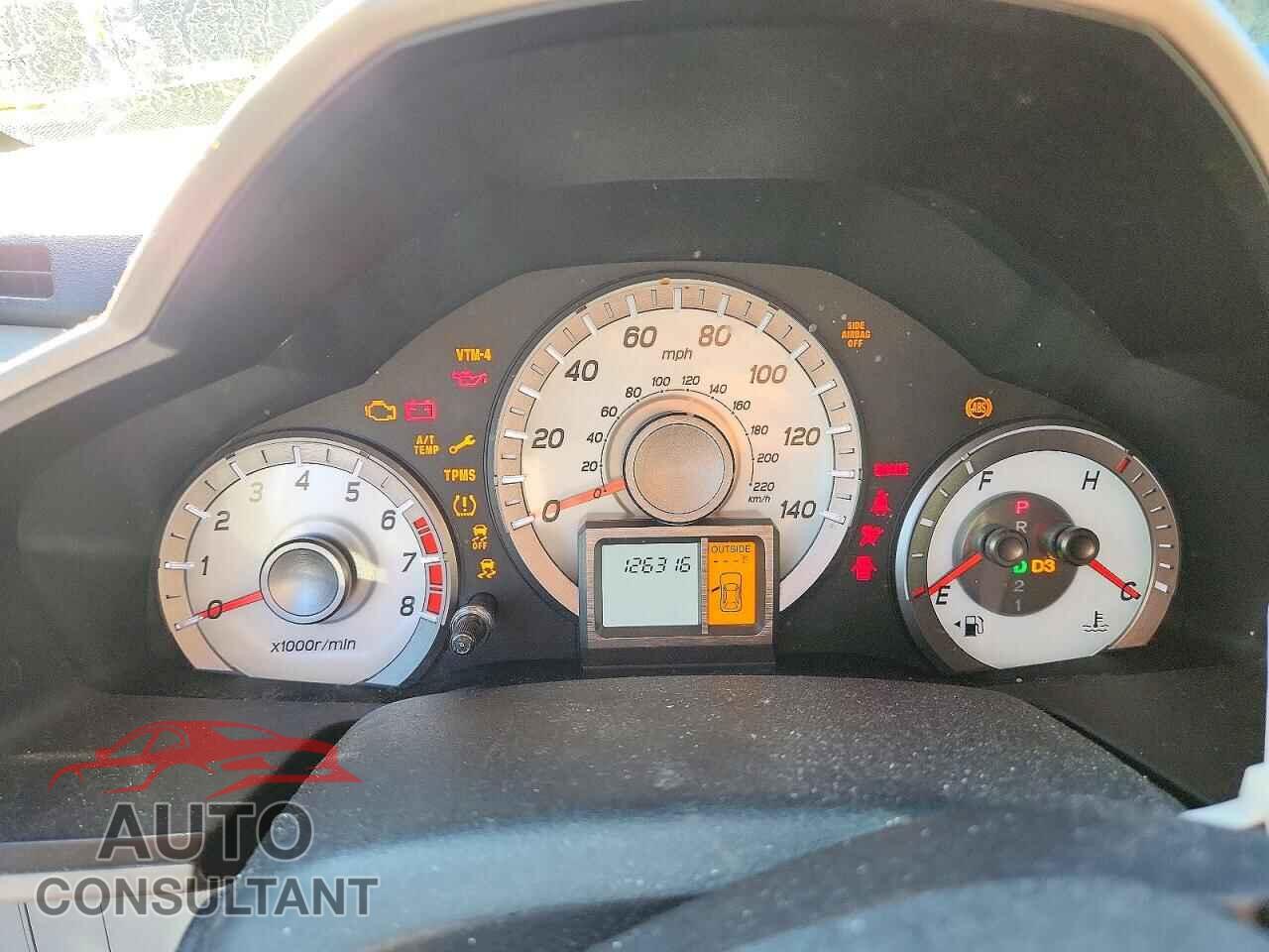 HONDA PILOT 2015 - 5FNYF4H40FB049063