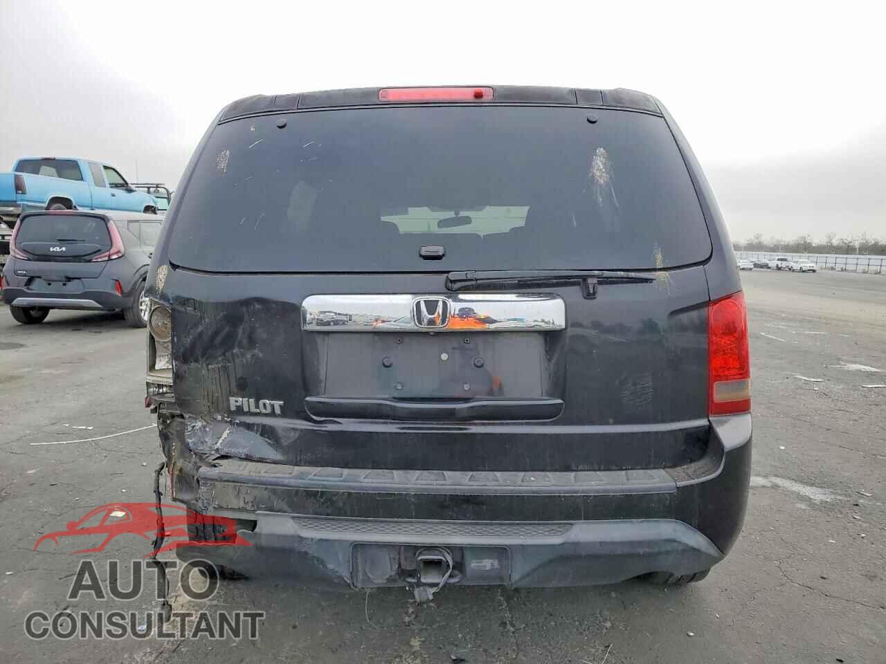 HONDA PILOT 2014 - 5FNYF3H22EB004603