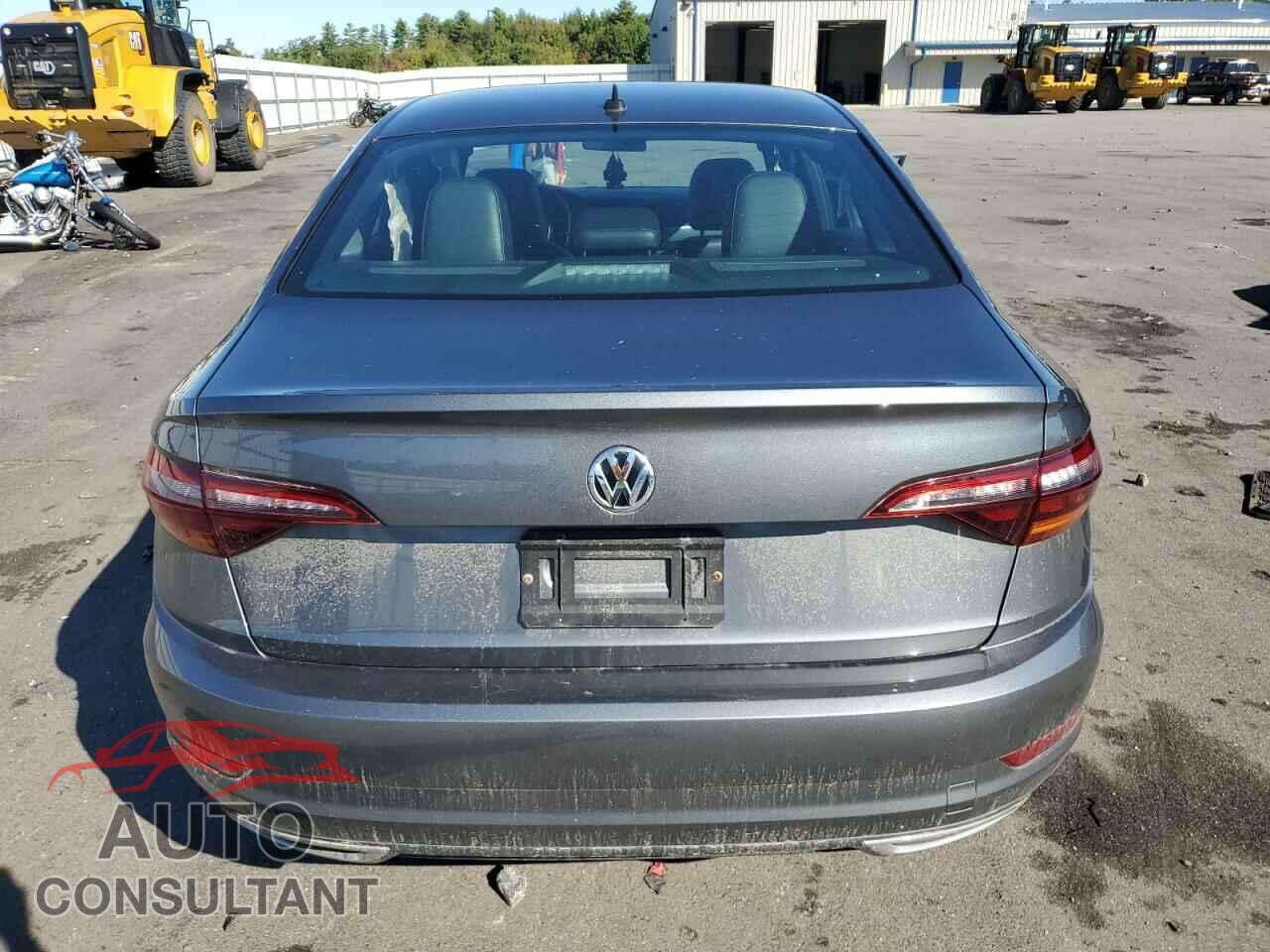 VOLKSWAGEN JETTA 2019 - 3VWC57BU8KM147395