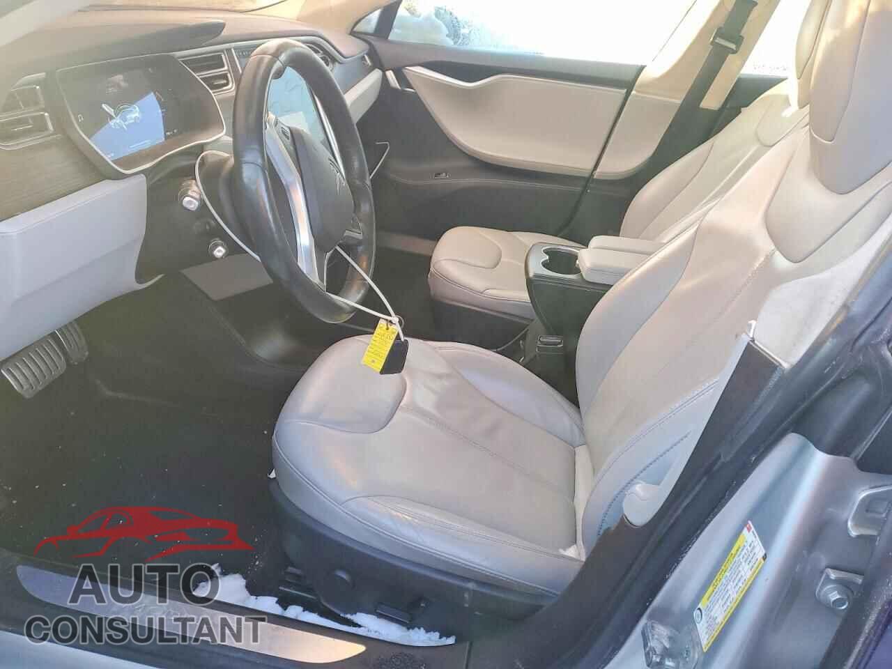 TESLA MODEL S 2015 - 5YJSA1H41FF083208
