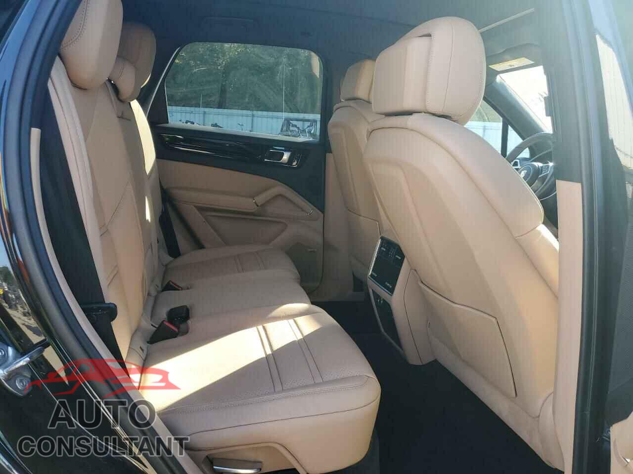 PORSCHE CAYENNE 2020 - WP1AA2AY3LDA07697