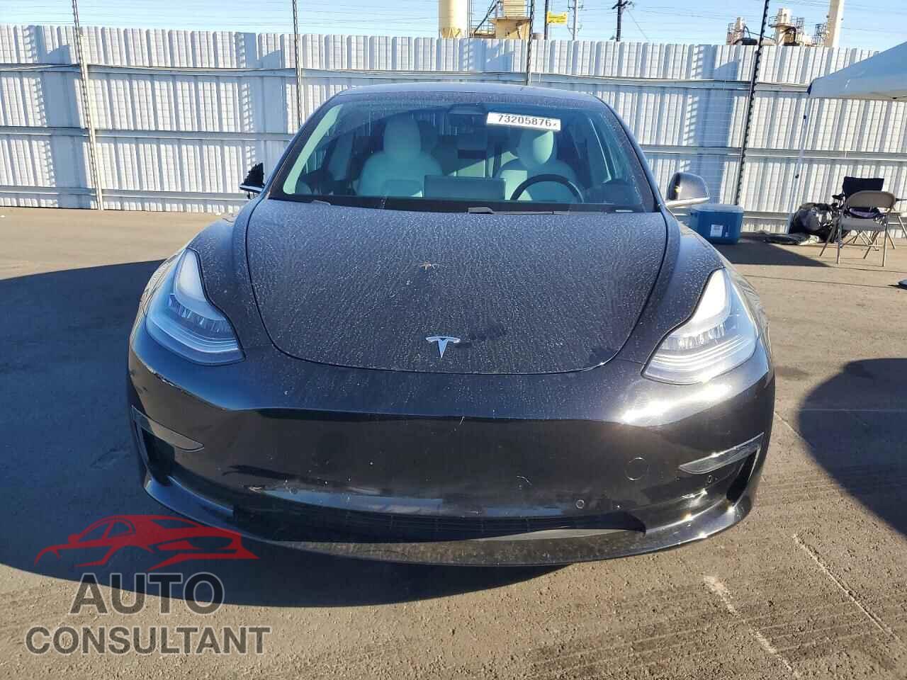TESLA MODEL 3 2020 - 5YJ3E1EA5LF745967