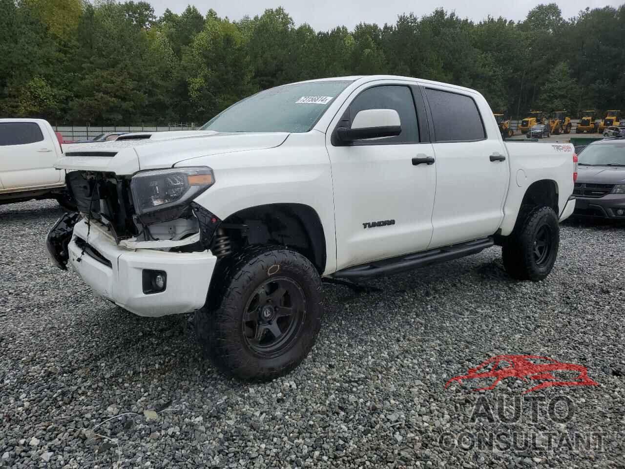 TOYOTA TUNDRA 2020 - 5TFDY5F15LX950535