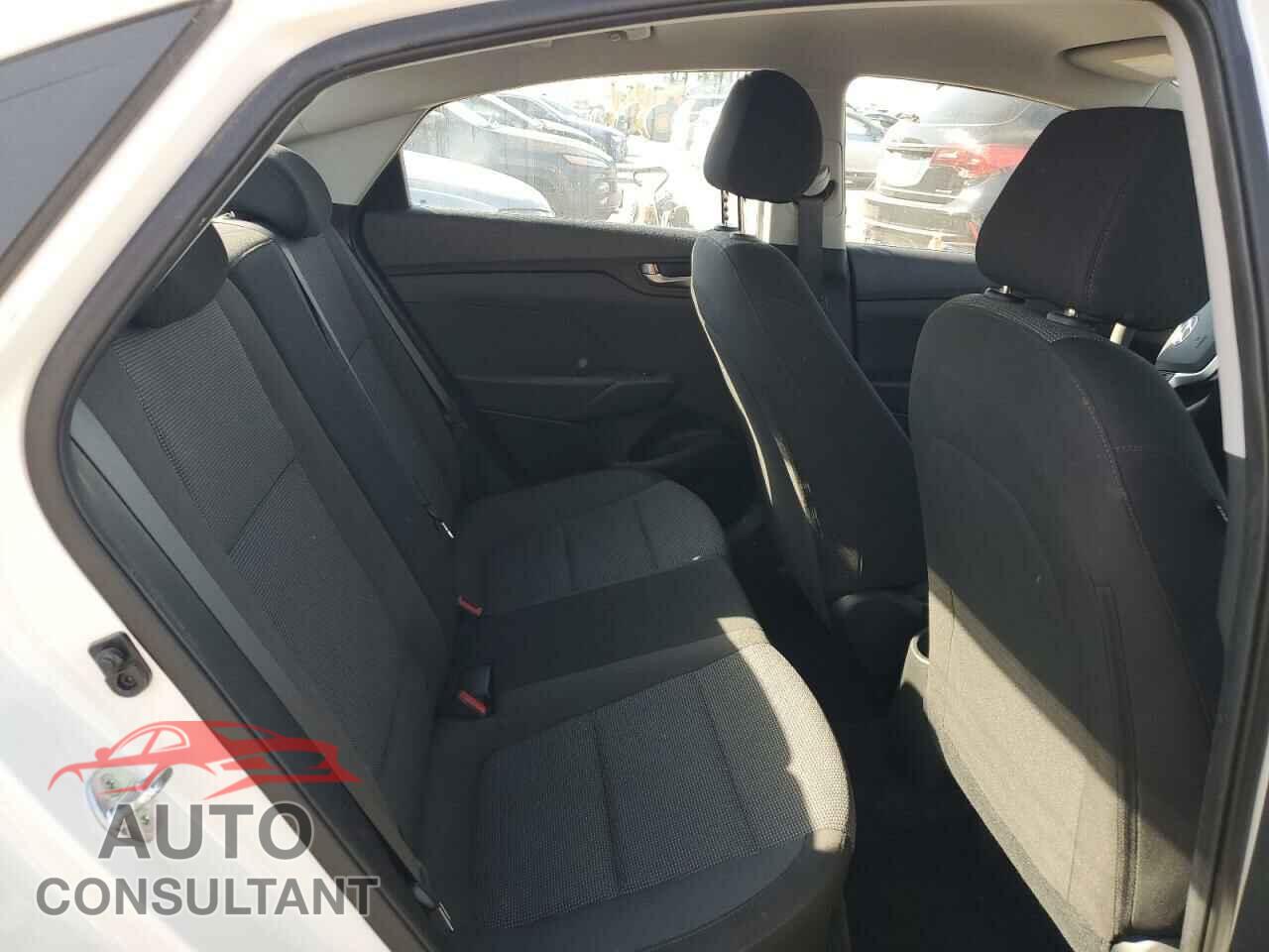 HYUNDAI ACCENT 2019 - 3KPC24A38KE069827