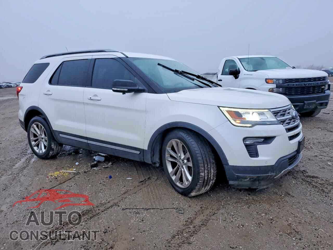 FORD EXPLORER 2018 - 1FM5K7D82JGA19002