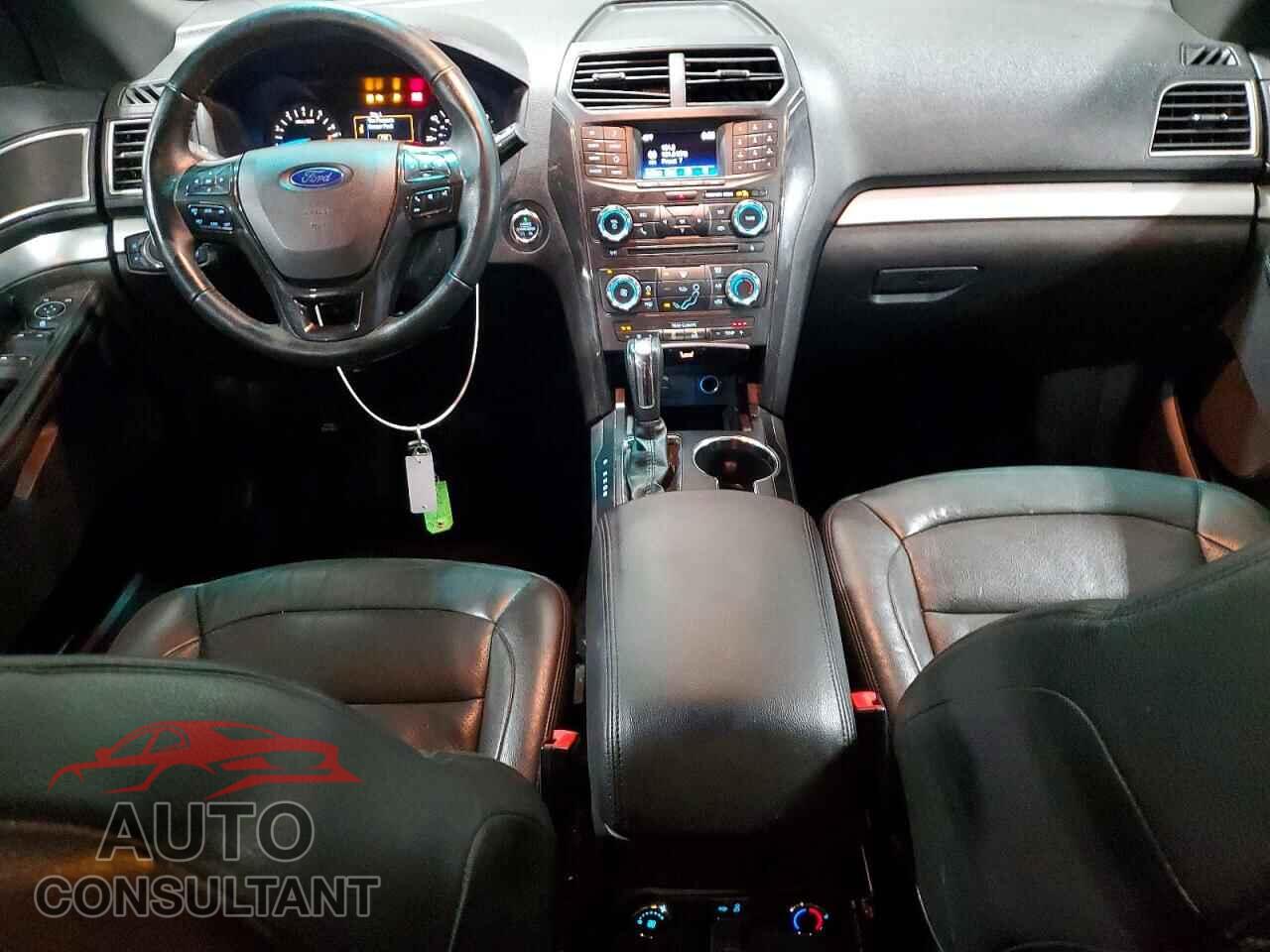 FORD EXPLORER 2017 - 1FM5K8D8XHGA75835