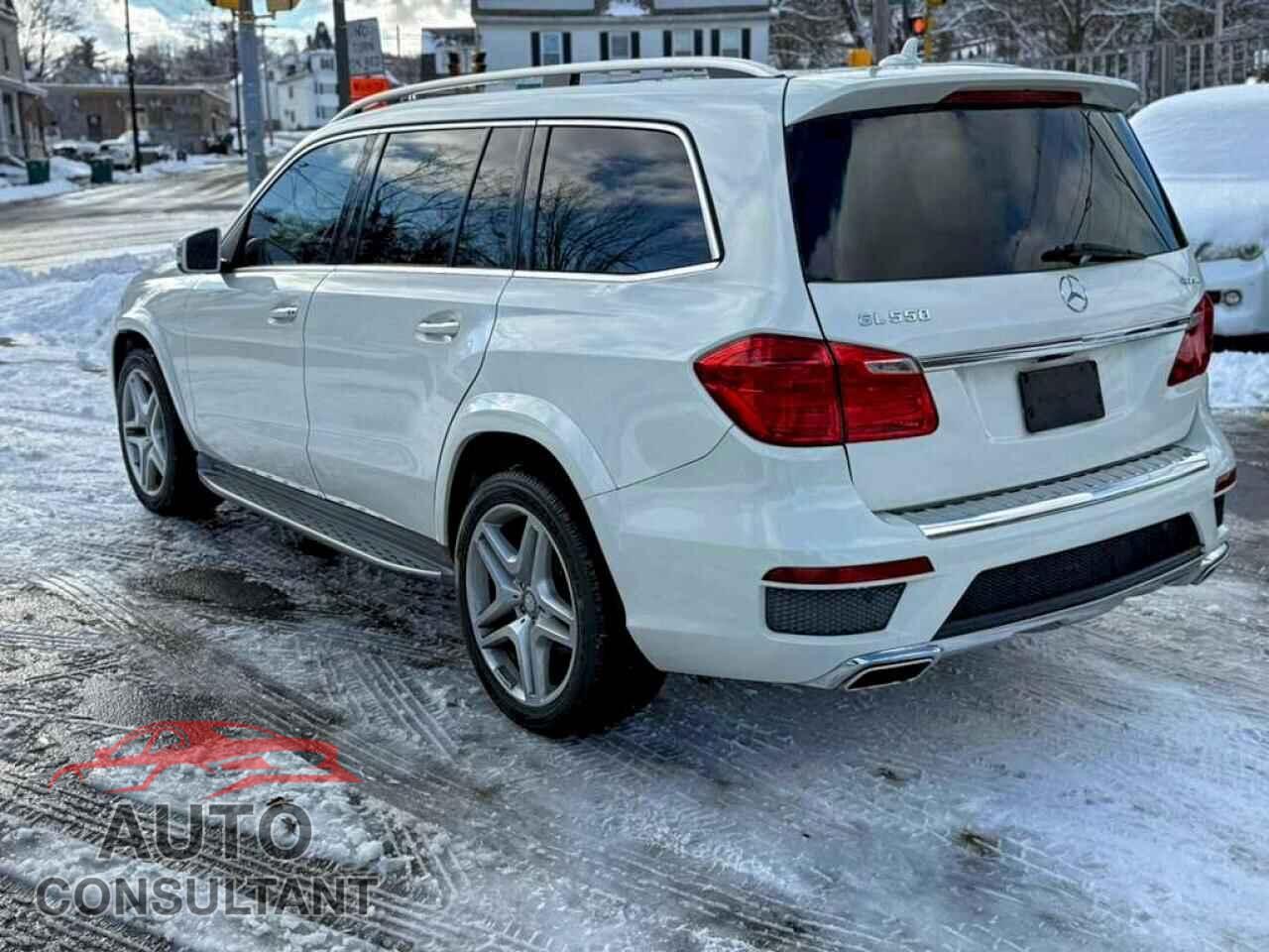 MERCEDES-BENZ GL-CLASS 2013 - 4JGDF7DE3DA207332