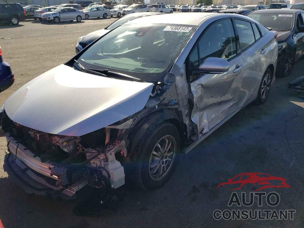 TOYOTA PRIUS 2017 - JTDKARFP6H3049034