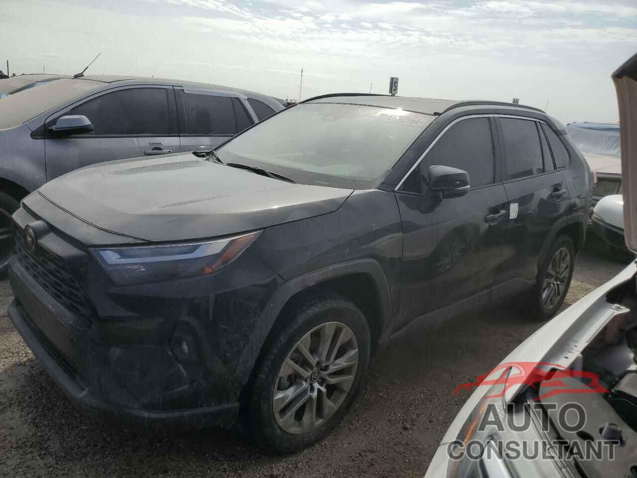 TOYOTA RAV4 2023 - 2T3C1RFV4PW280156