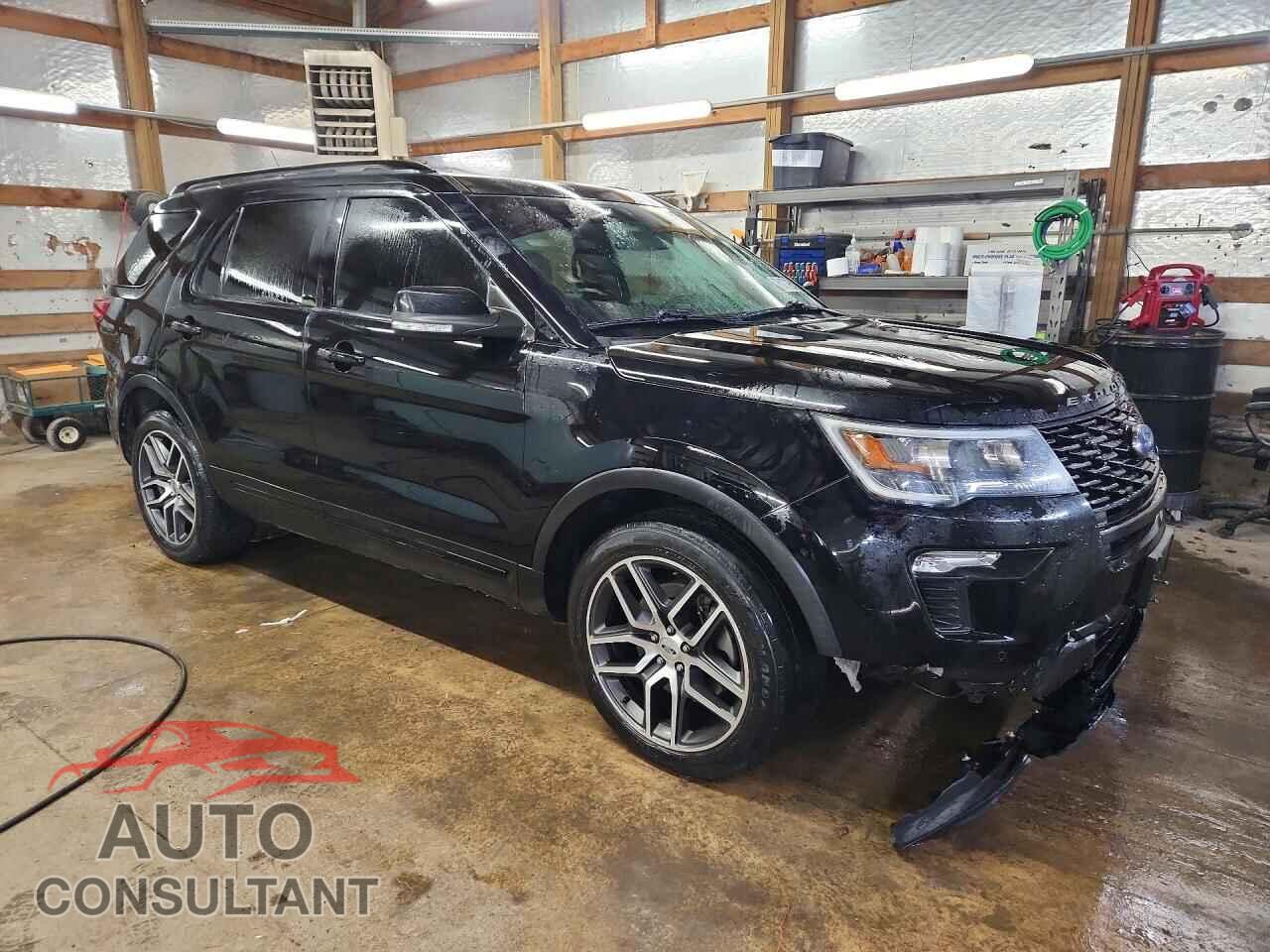 FORD EXPLORER 2018 - 1FM5K8GTXJGB46019
