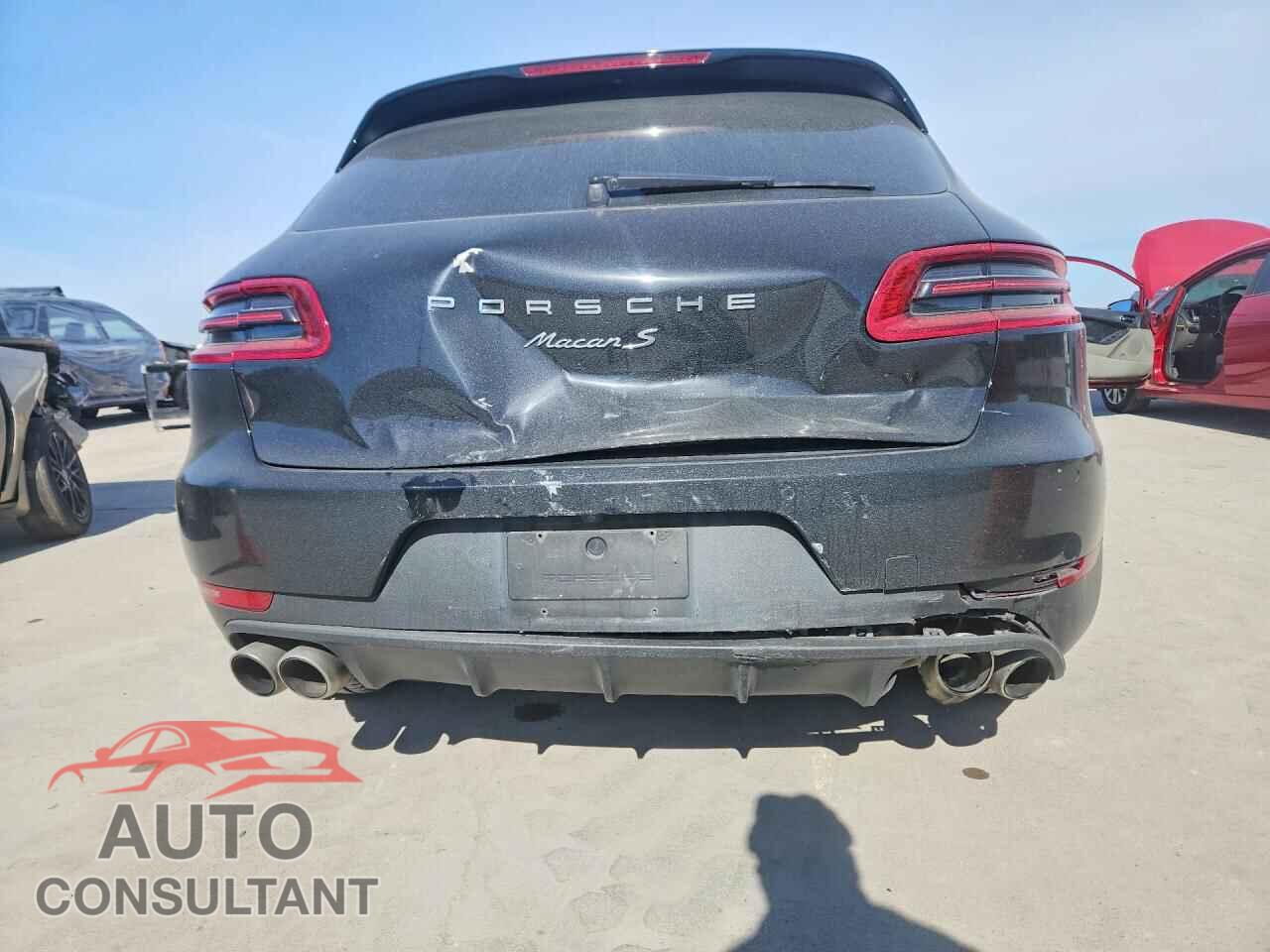 PORSCHE MACAN 2015 - WP1AB2A59FLB53213