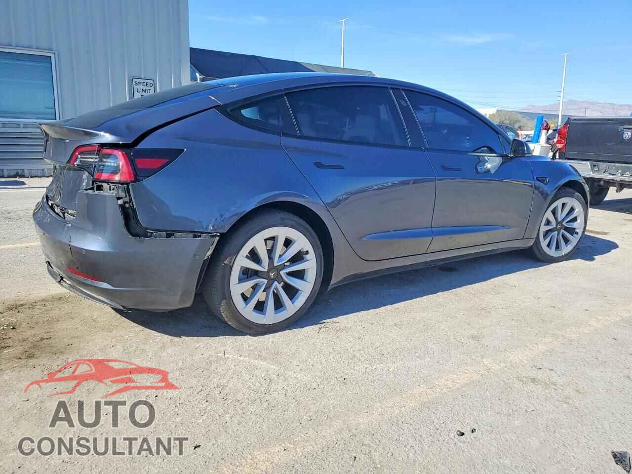 TESLA MODEL 3 2022 - 5YJ3E1EA2NF352804