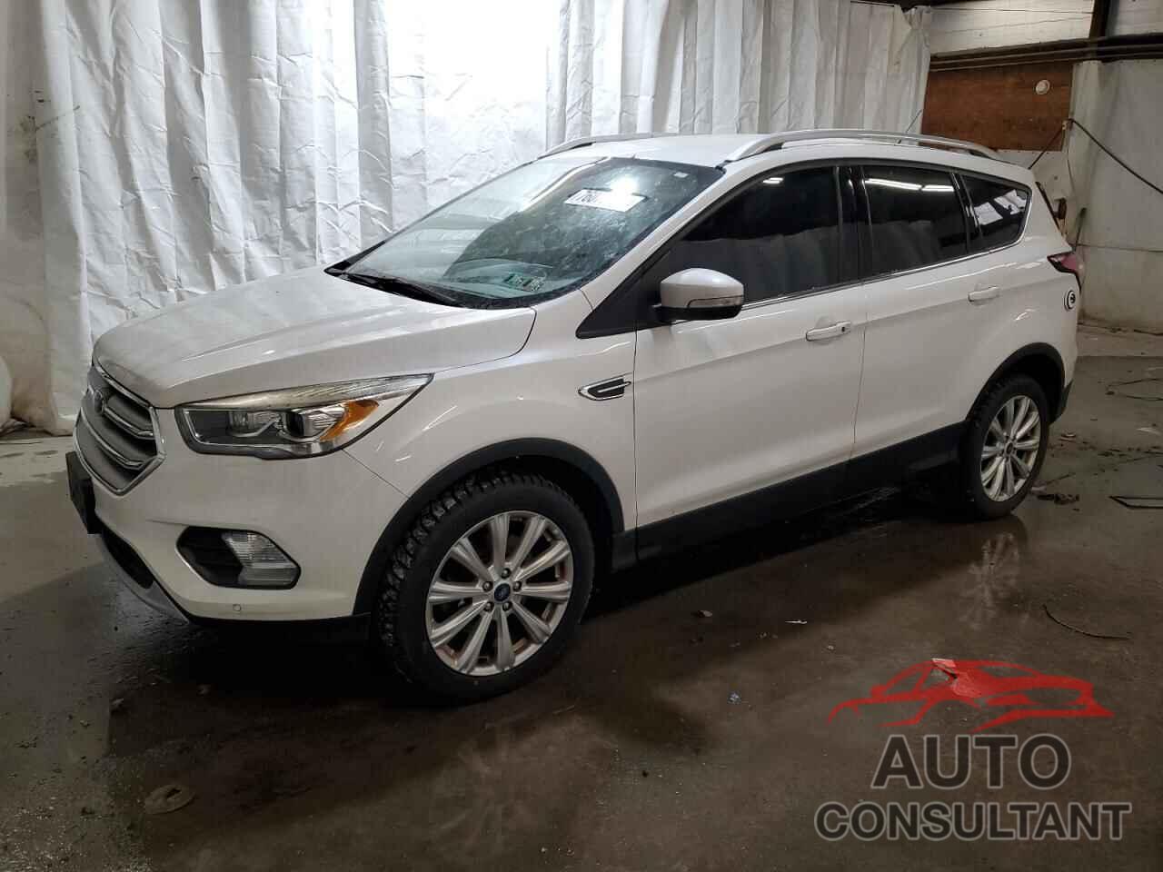 FORD ESCAPE 2017 - 1FMCU9JD7HUE56309