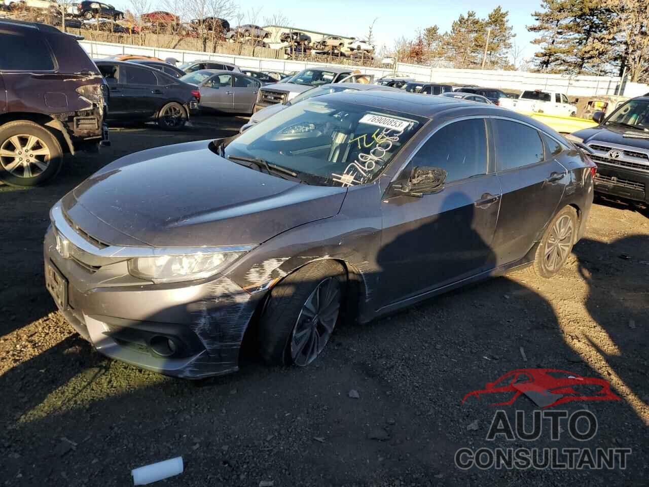 HONDA CIVIC 2018 - JHMFC1F3XJX038755