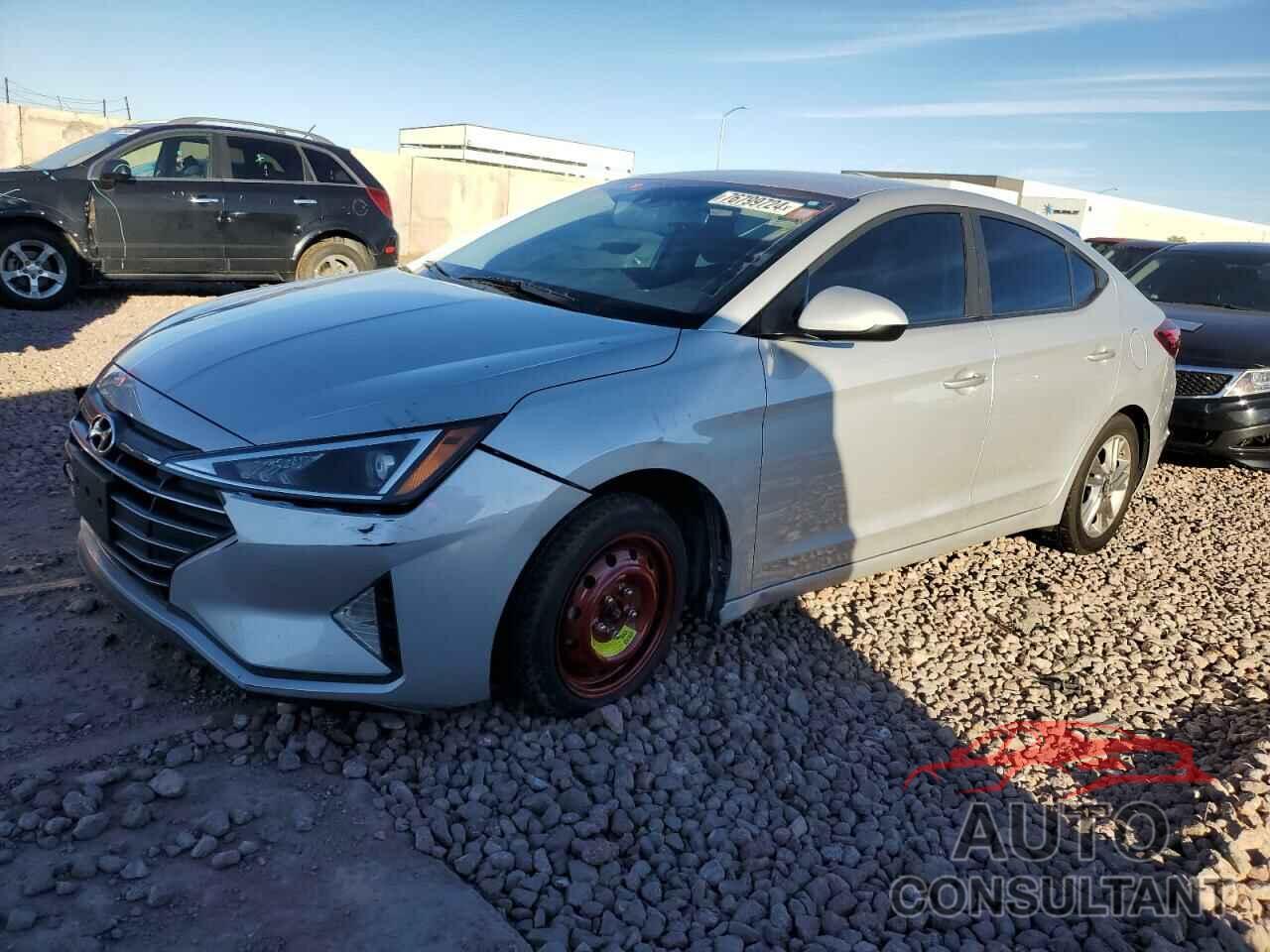 HYUNDAI ELANTRA 2019 - KMHD84LF7KU765750