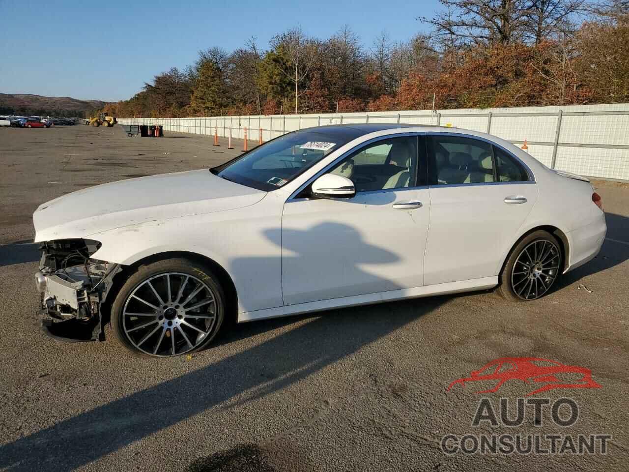 MERCEDES-BENZ E-CLASS 2017 - WDDZF4KB3HA113190