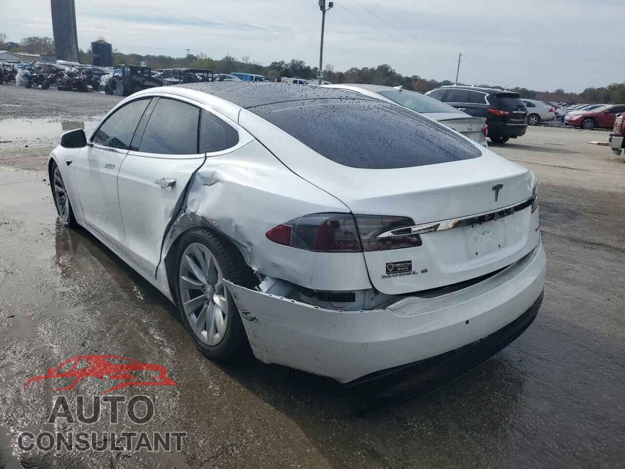 TESLA MODEL S 2018 - 5YJSA1E2XJF243761
