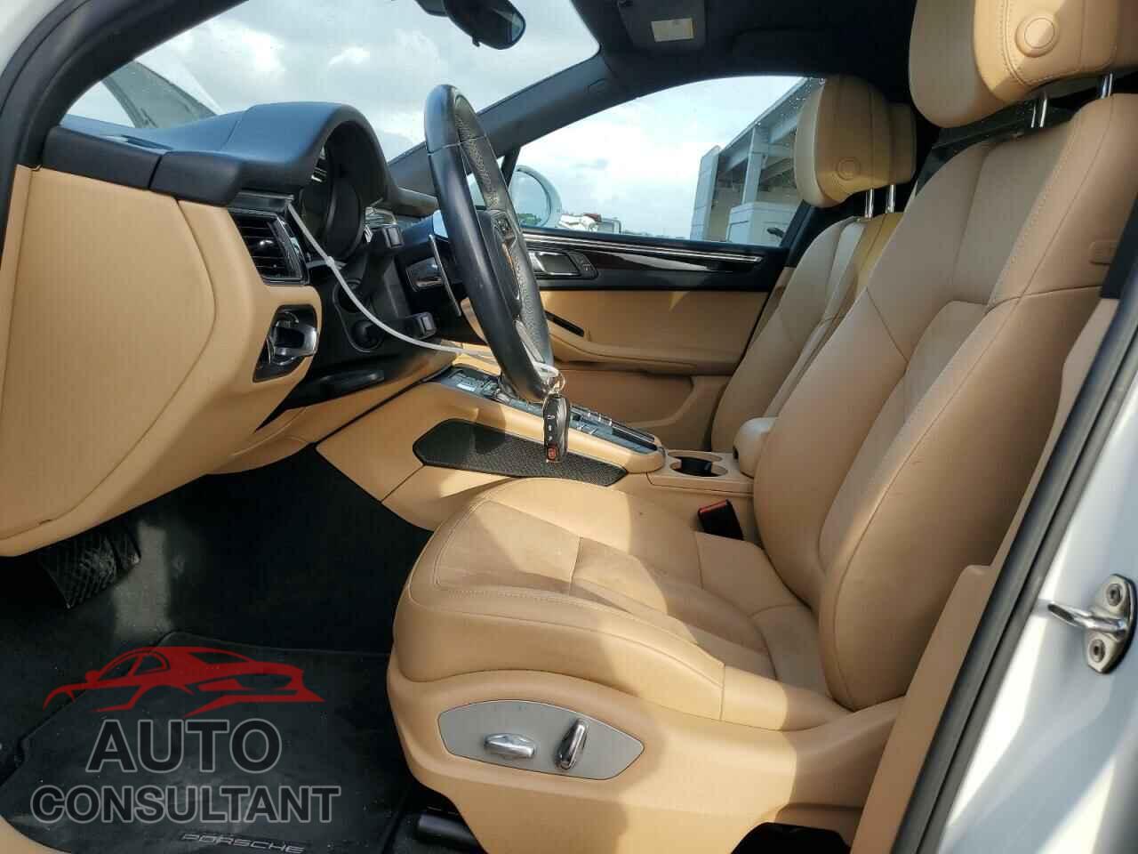 PORSCHE MACAN 2018 - WP1AA2A51JLB03319
