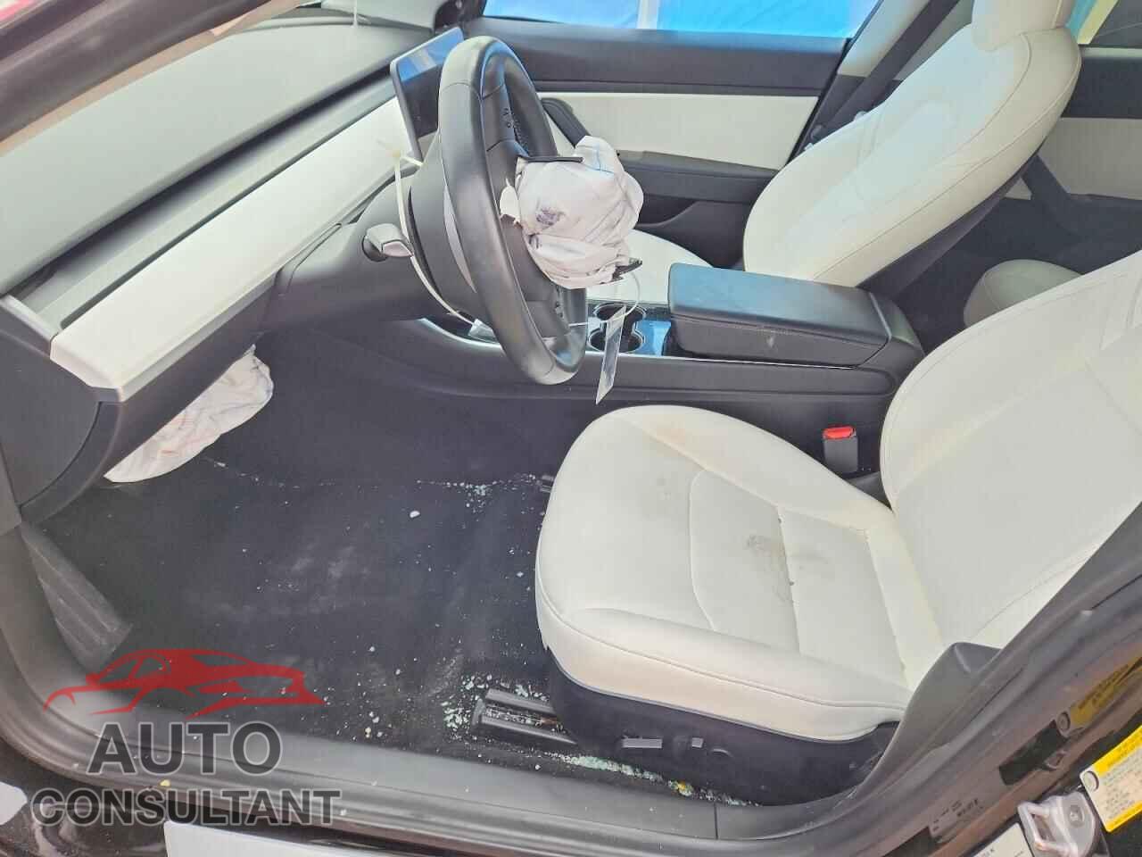 TESLA MODEL 3 2019 - 5YJ3E1EA8KF324436