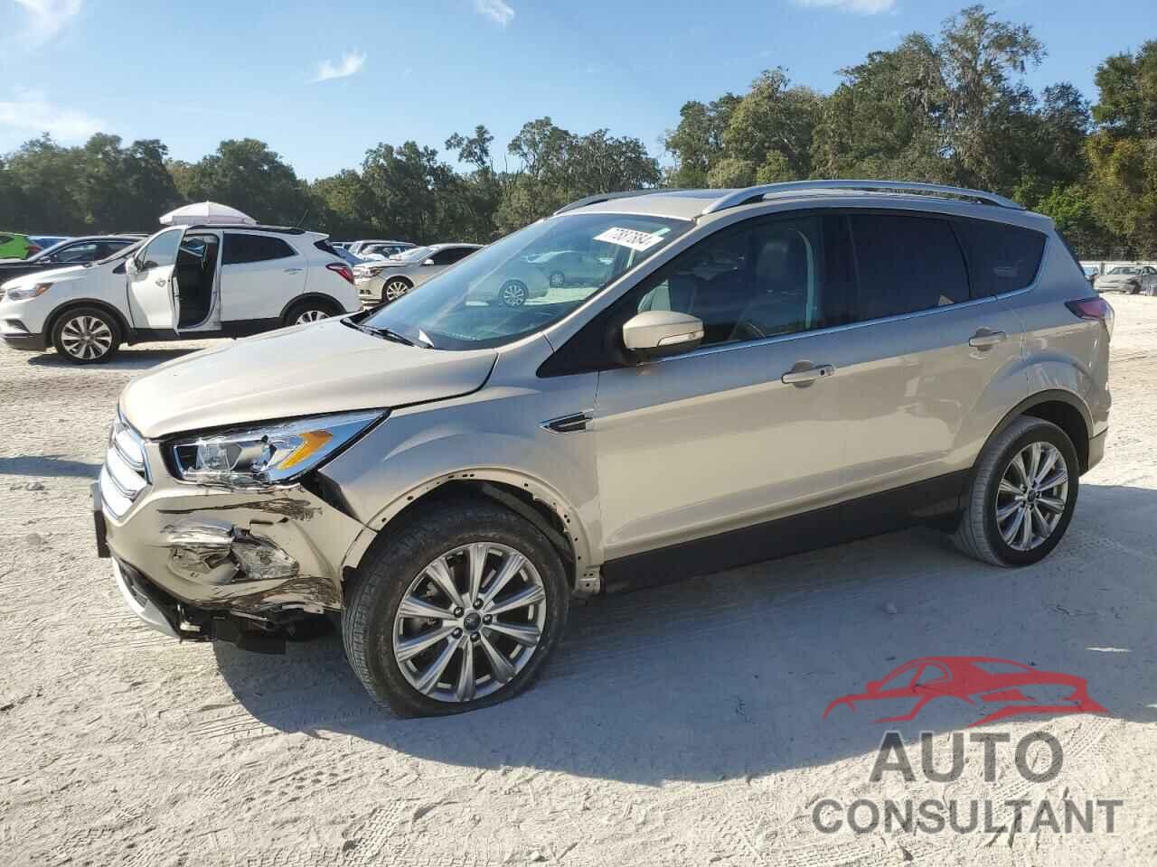 FORD ESCAPE 2017 - 1FMCU9JD1HUB13625
