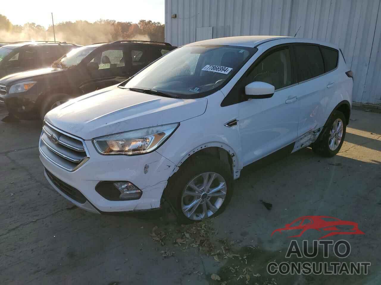 FORD ESCAPE 2017 - 1FMCU0GD9HUC71472