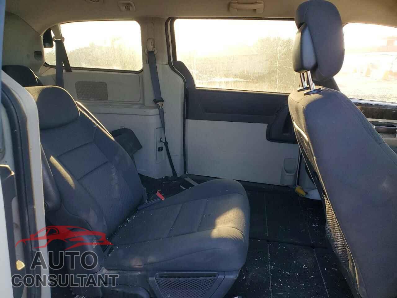 DODGE CARAVAN 2010 - 2D4RN5D14AR316939