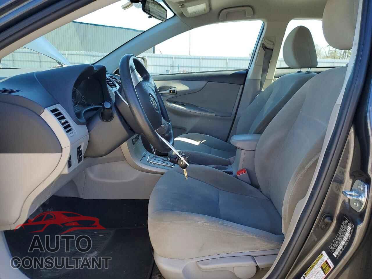 TOYOTA COROLLA 2012 - 2T1BU4EE8CC792000