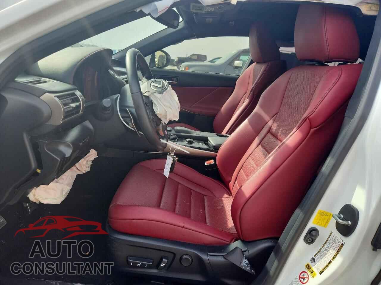 LEXUS IS 2014 - JTHBF1D22E5024477
