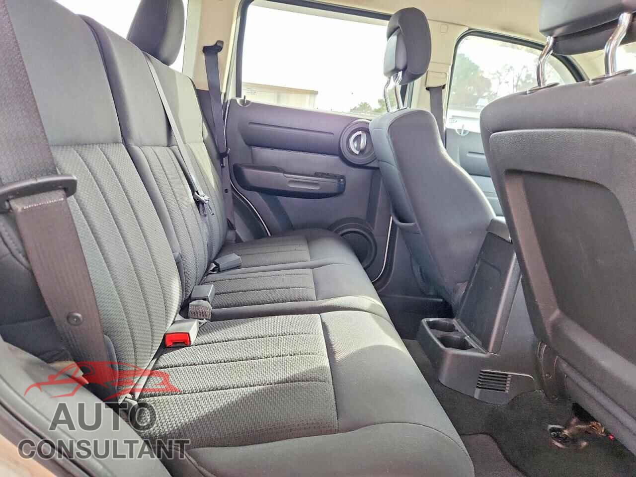 DODGE NITRO 2011 - 1D4PT4GK5BW596987