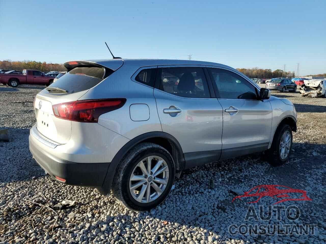 NISSAN ROGUE 2019 - JN1BJ1CP1KW220044