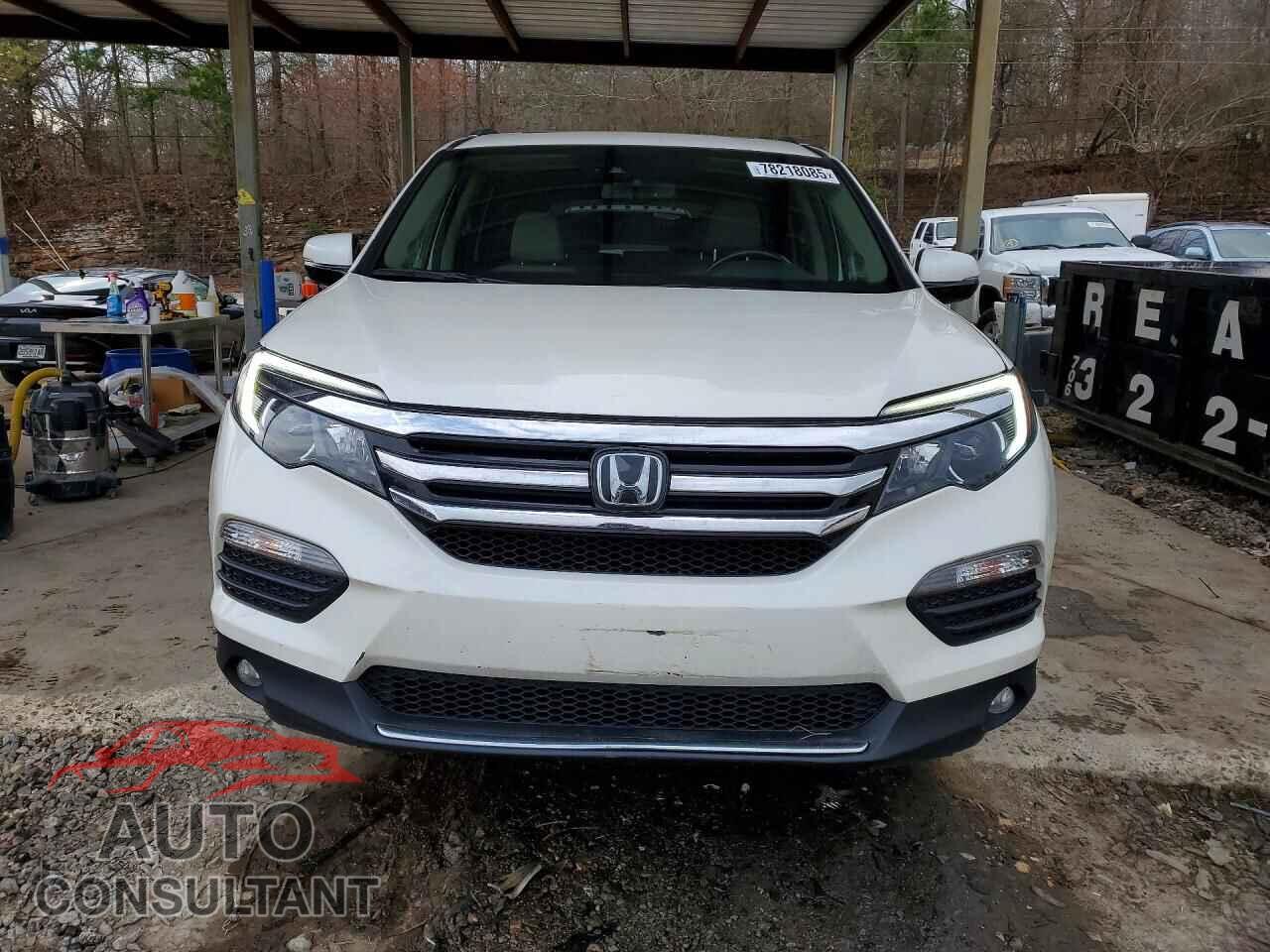 HONDA PILOT 2017 - 5FNYF6H00HB070359