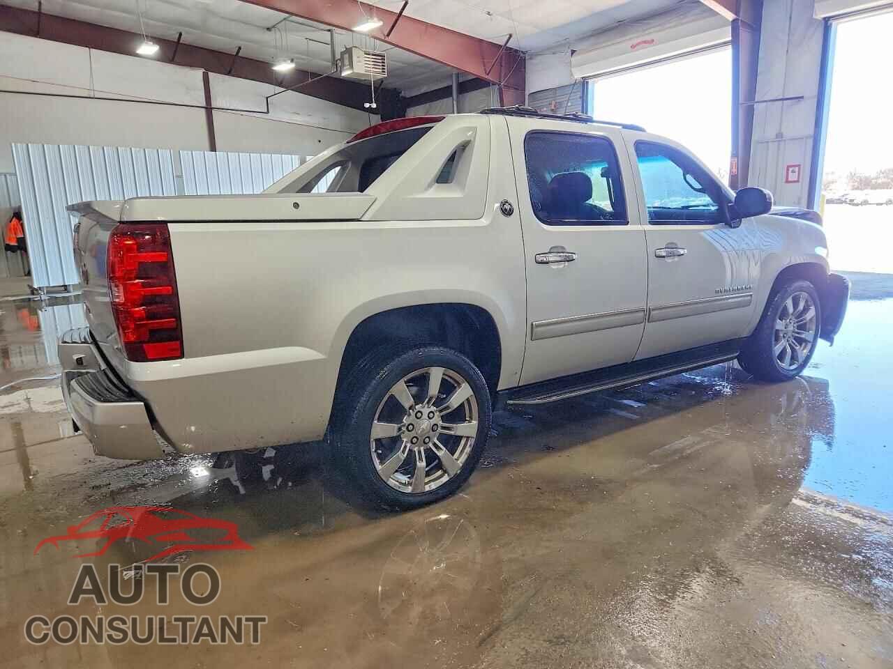 CHEVROLET AVALANCHE 2013 - 3GNMCEE00DG201890