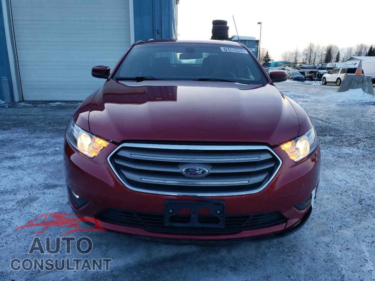 FORD TAURUS 2018 - 1FAHP2H80JG127382