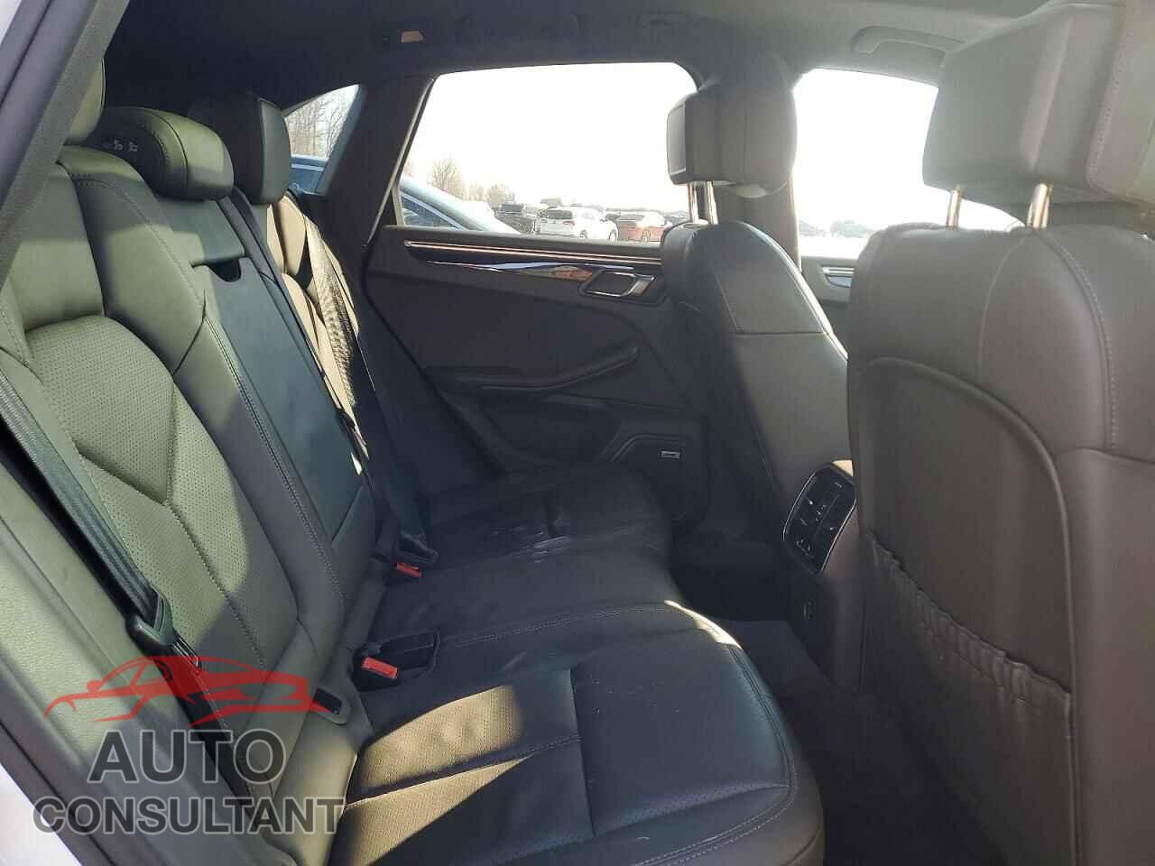 PORSCHE MACAN 2017 - WP1AB2A50HLB14562