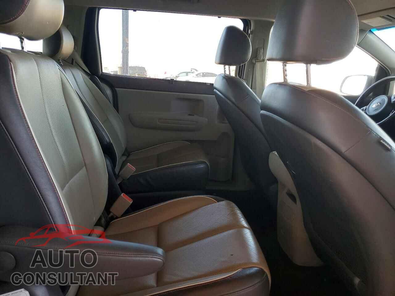 KIA All Models 2017 - KNDMB5C16H6254804