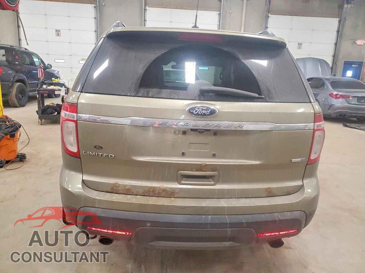 FORD EXPLORER 2013 - 1FM5K8F81DGA00285