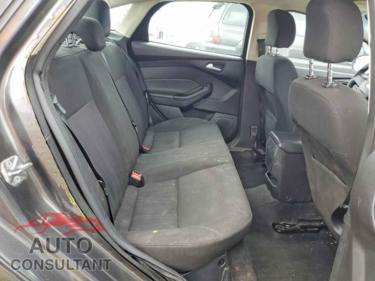 FORD FOCUS 2016 - 1FADP3F23GL254789