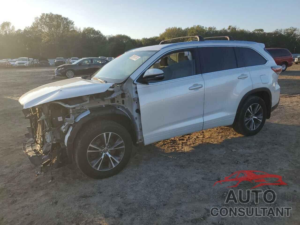 TOYOTA HIGHLANDER 2016 - 5TDJKRFH0GS314528