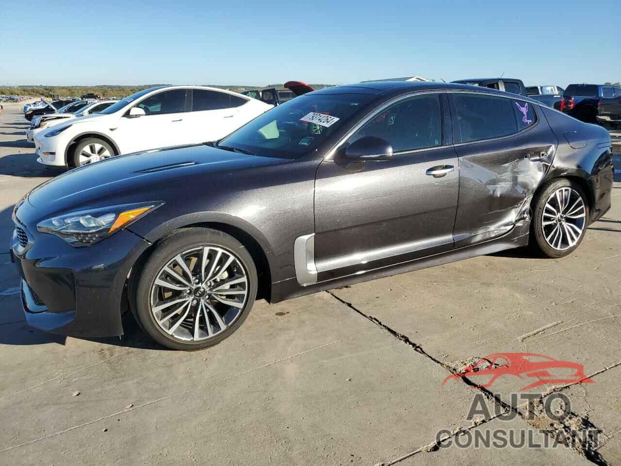 KIA STINGER 2019 - KNAE15LAXK6047652