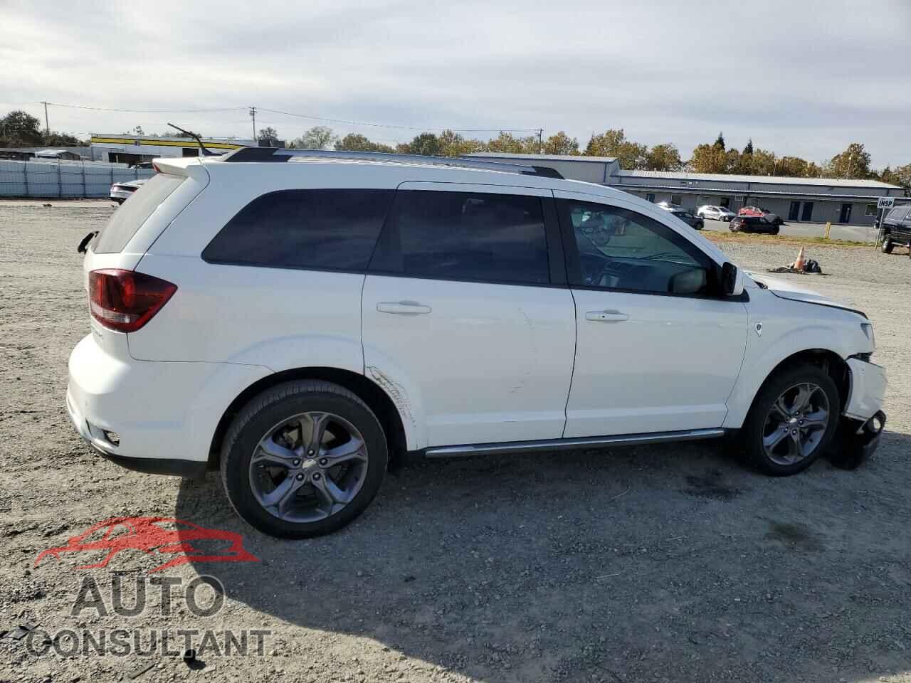 DODGE JOURNEY 2015 - 3C4PDCGG2FT559665