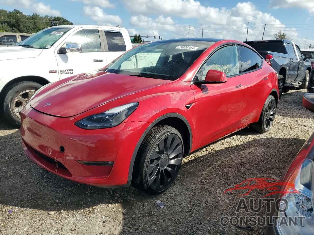 TESLA MODEL Y 2023 - 7SAYGDEF0PF979553