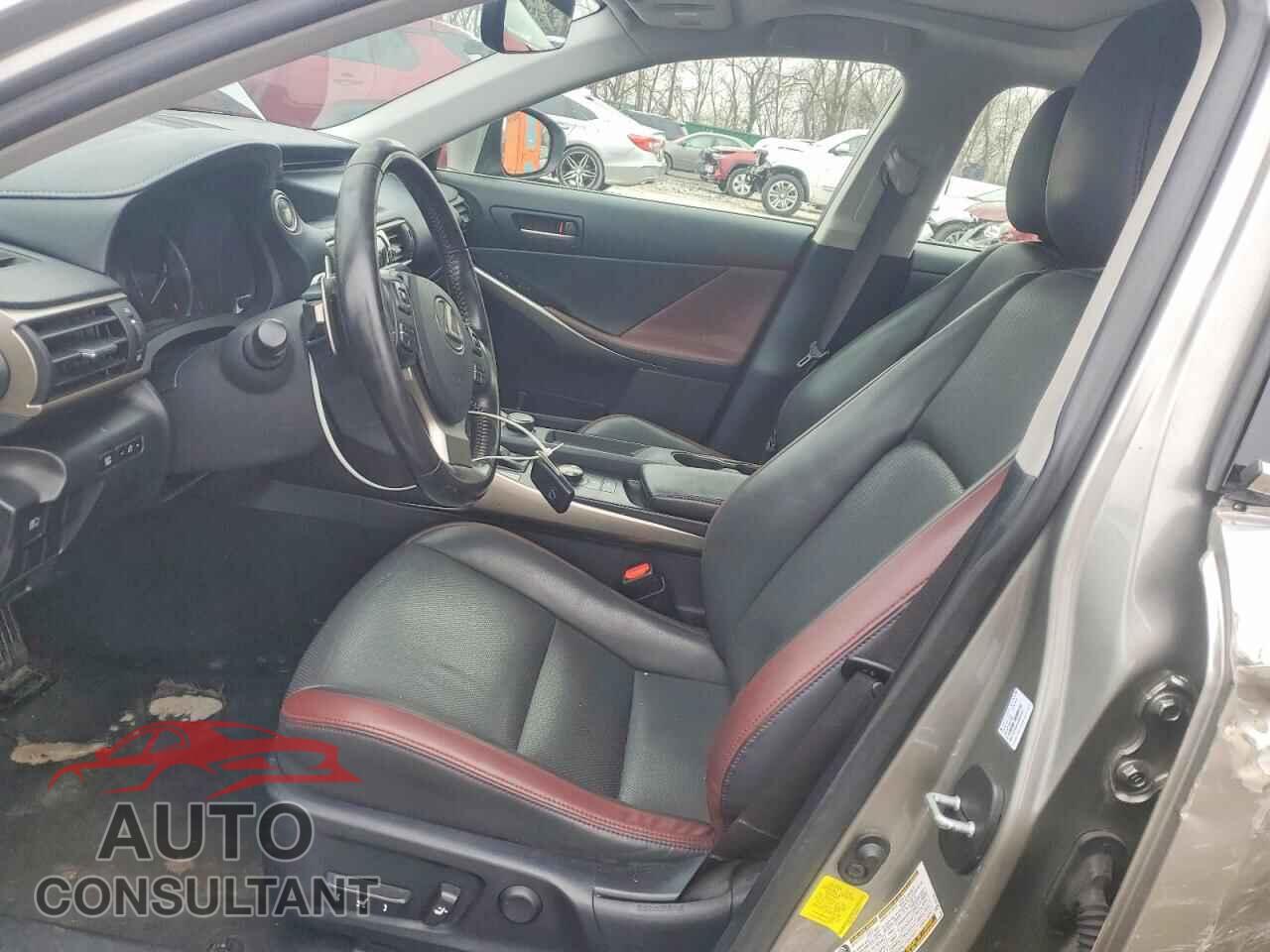 LEXUS IS 2017 - JTHBA1D2XH5060131